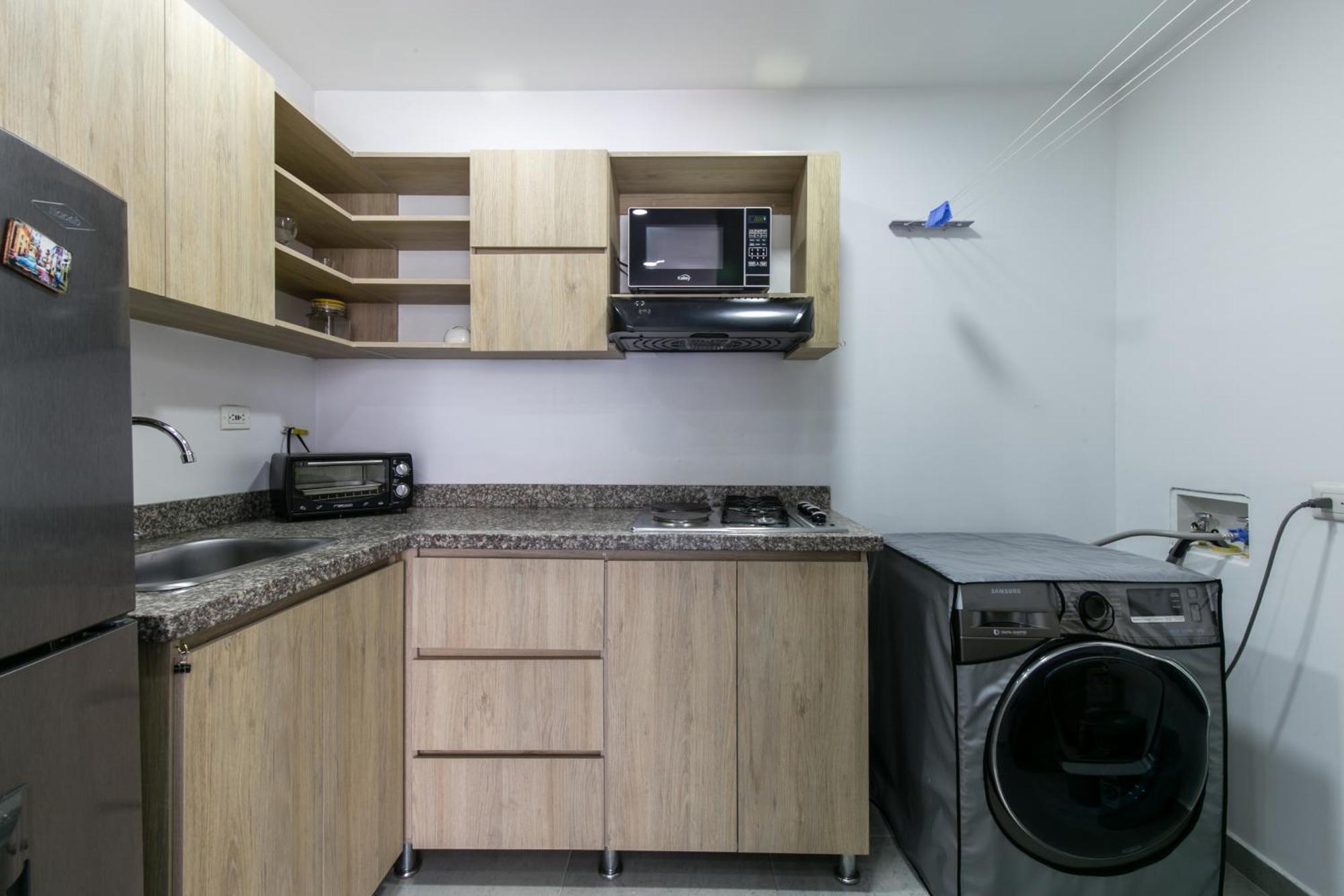 Apartamentos Borbon Suites Medellín Eksteriør bilde