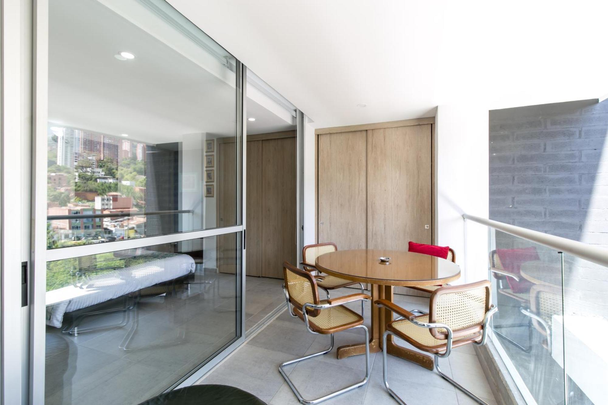 Apartamentos Borbon Suites Medellín Eksteriør bilde