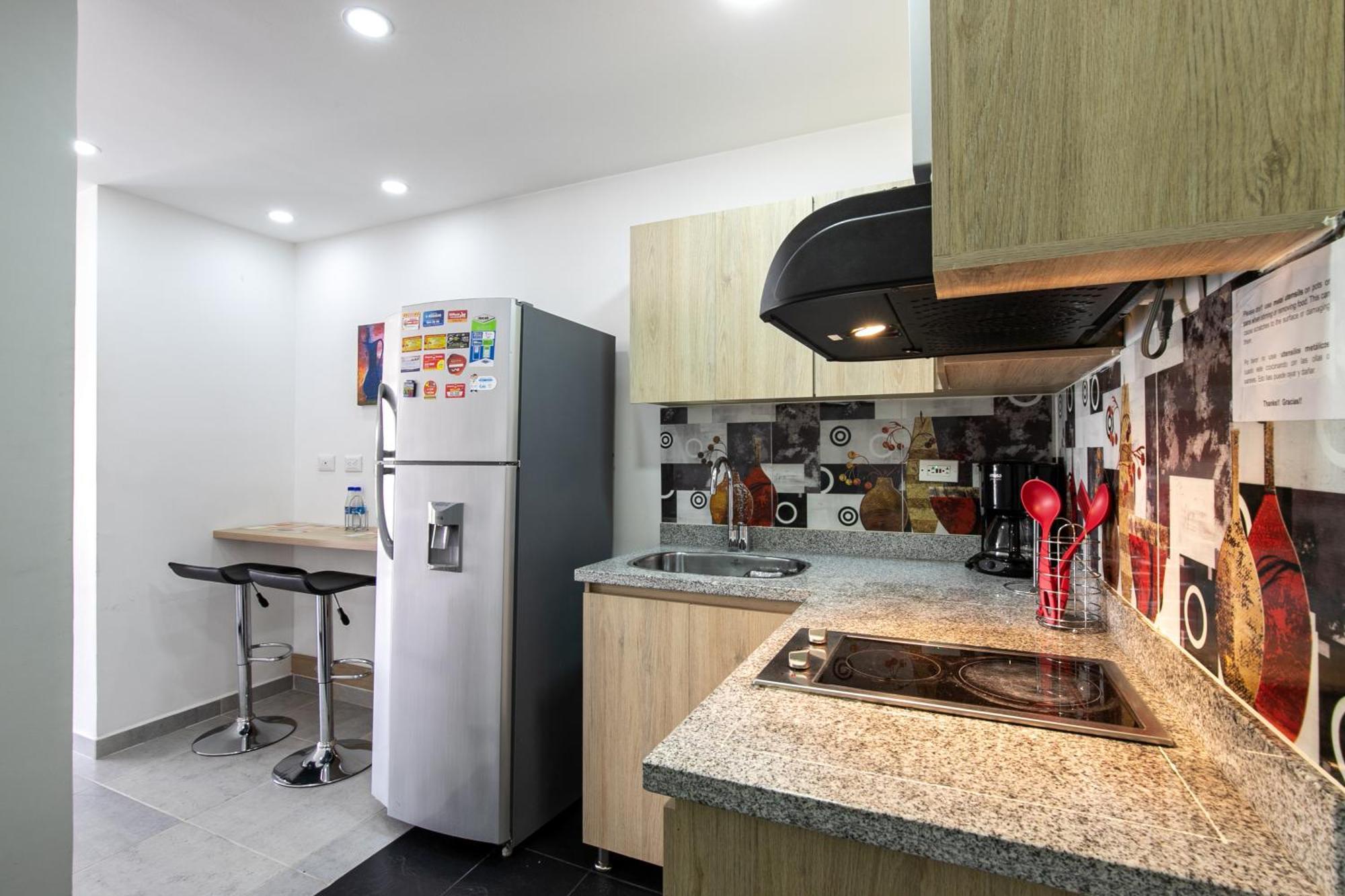 Apartamentos Borbon Suites Medellín Eksteriør bilde