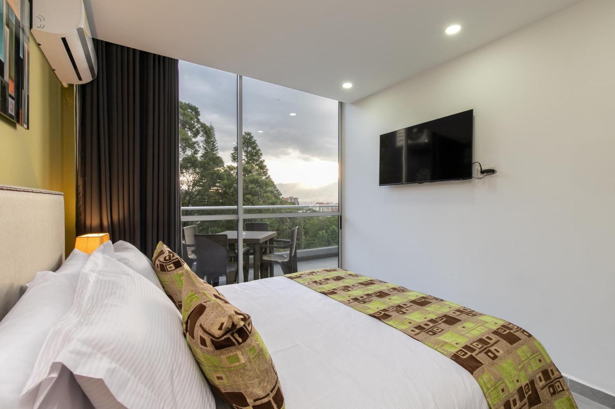 Apartamentos Borbon Suites Medellín Eksteriør bilde
