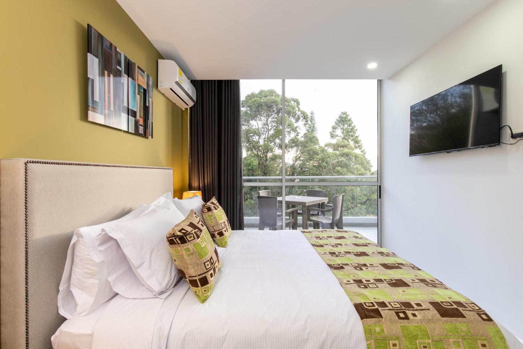 Apartamentos Borbon Suites Medellín Eksteriør bilde